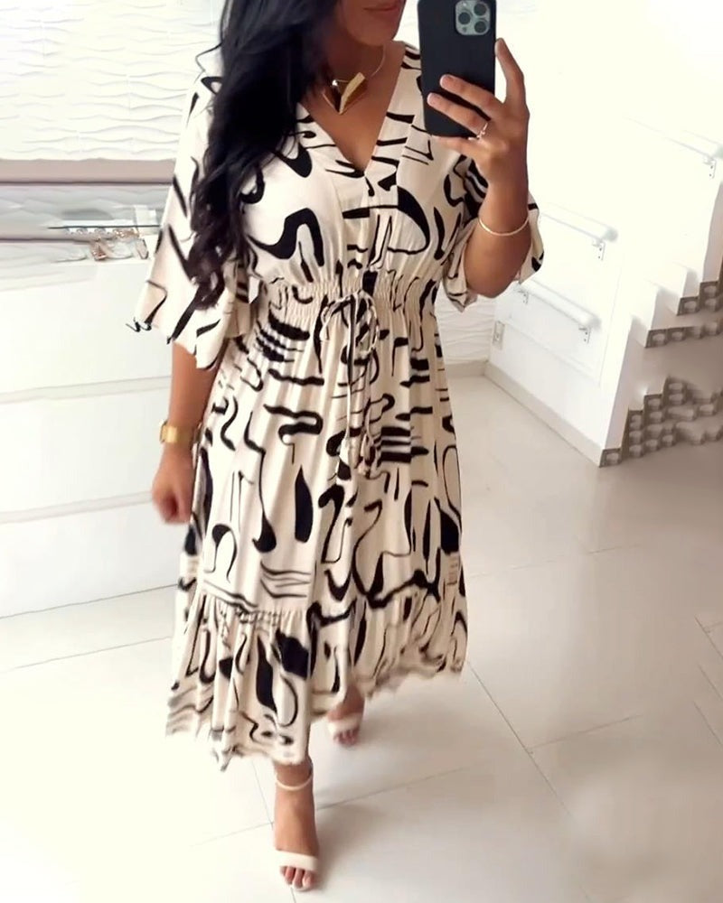V-Ausschnitt Taillenkleid mit Tintenmuster