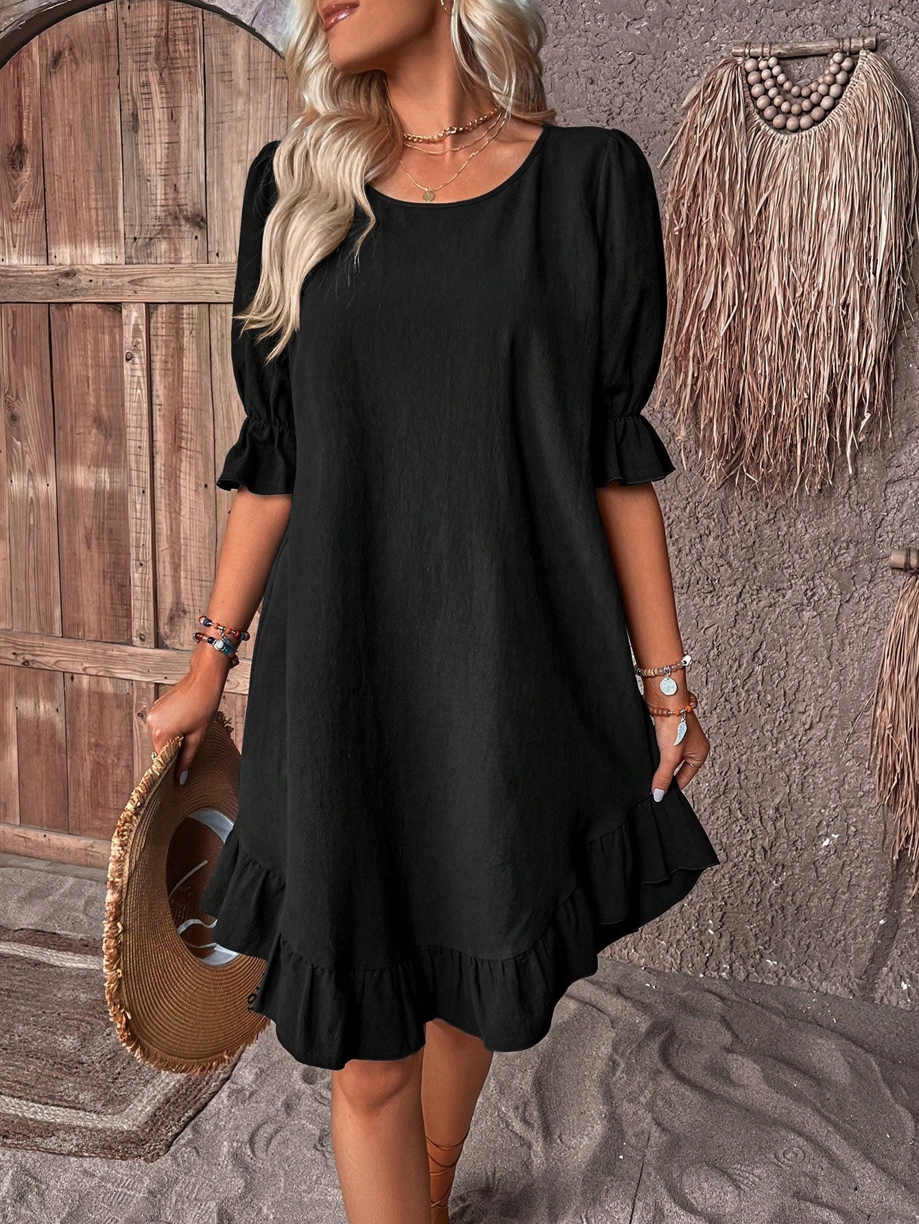 Einfarbiges Smock-Kleid mit Puffärmeln und Rüschensaum (Kaufe 2, versandkostenfrei)