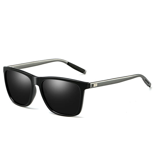 Classic Polarized Aviator Sunglasses for Driving & Outdoor Adventures