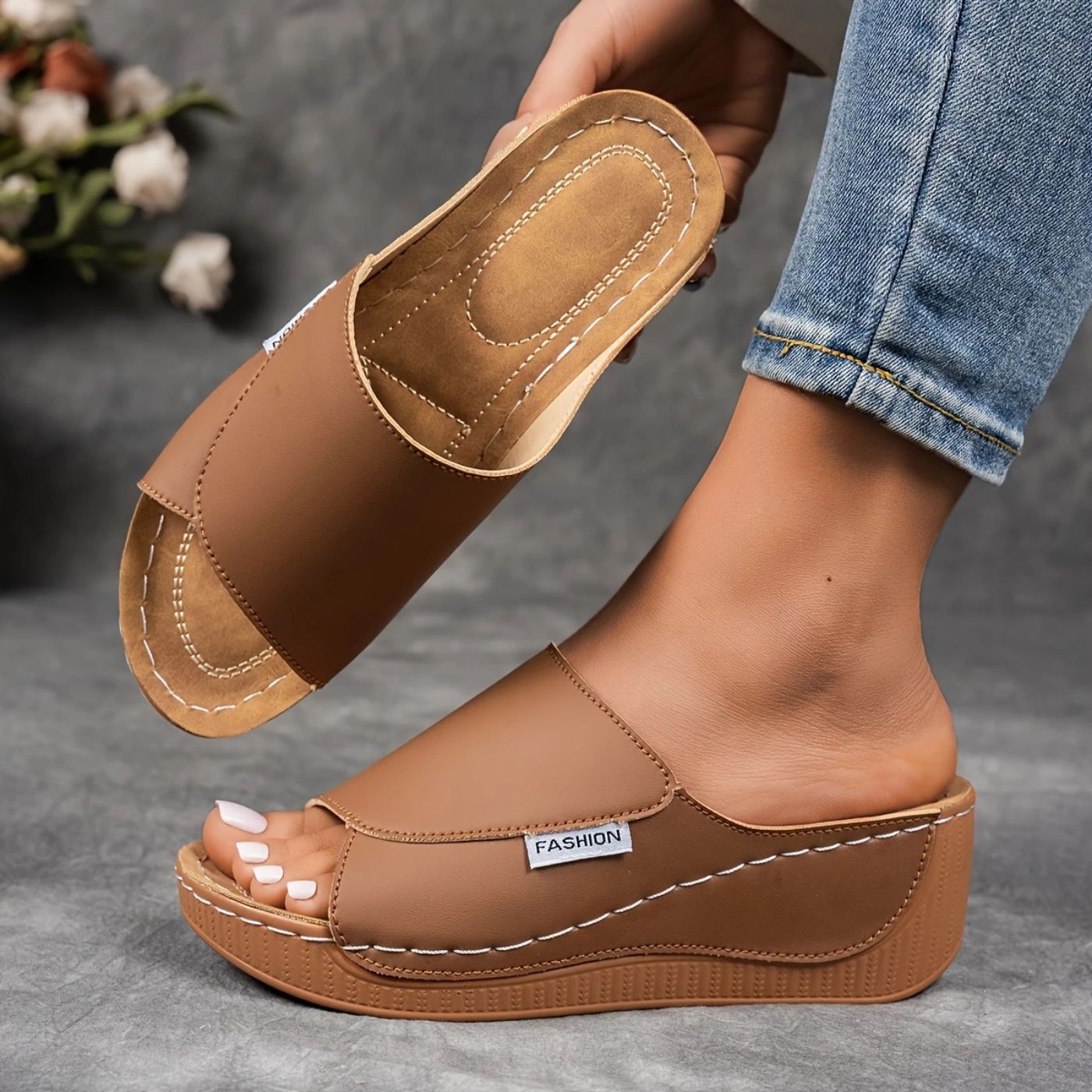 Orthopädische Komfortsandalen – Ergonomische Schmerzlinderung beim Gehen