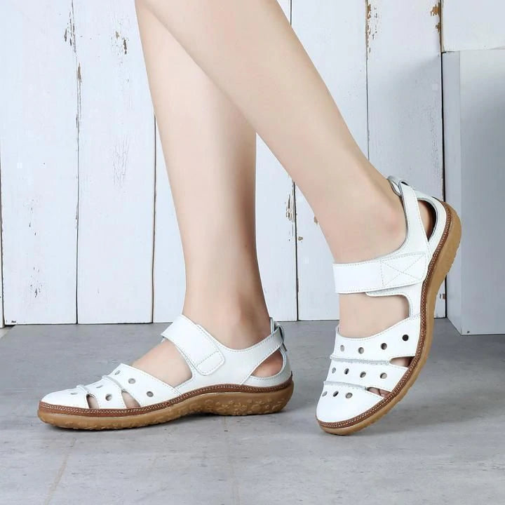 Damen-Flachleder-Sandalen mit Hohlhaken