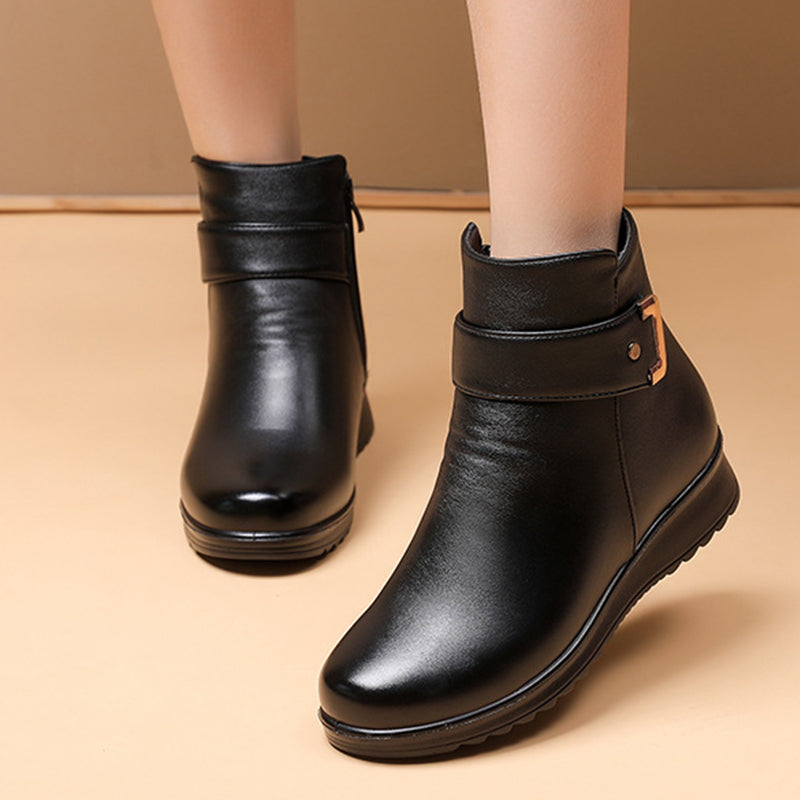 Women's Metal Buckle Leather Waterproof Boots