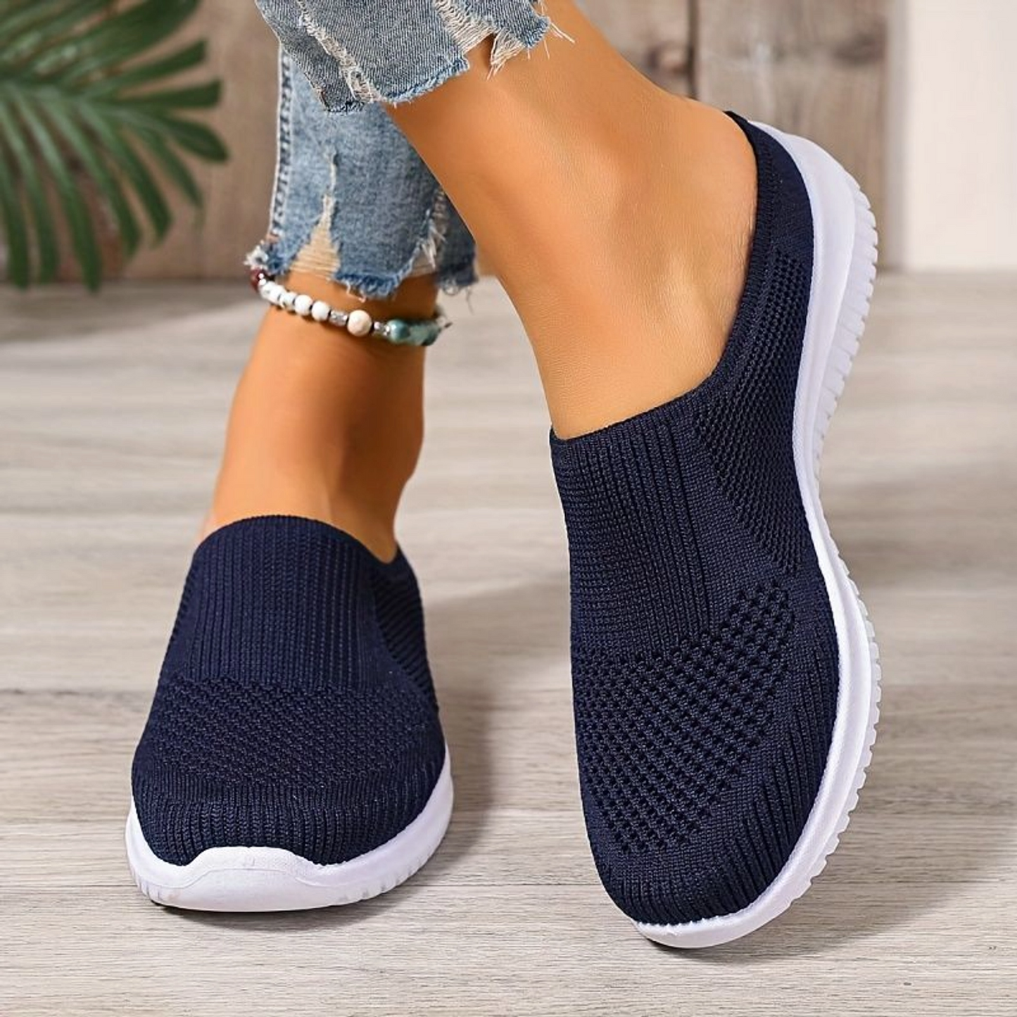 Women’s Breathable Knit Walking Shoes – Lightweight Slip-On Comfort