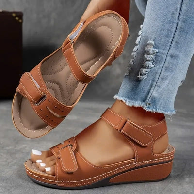 Soft & Stylish Wedge Sandals for Effortless Comfort!