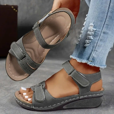 Soft & Stylish Wedge Sandals for Effortless Comfort!